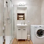 Golden 아파트 *